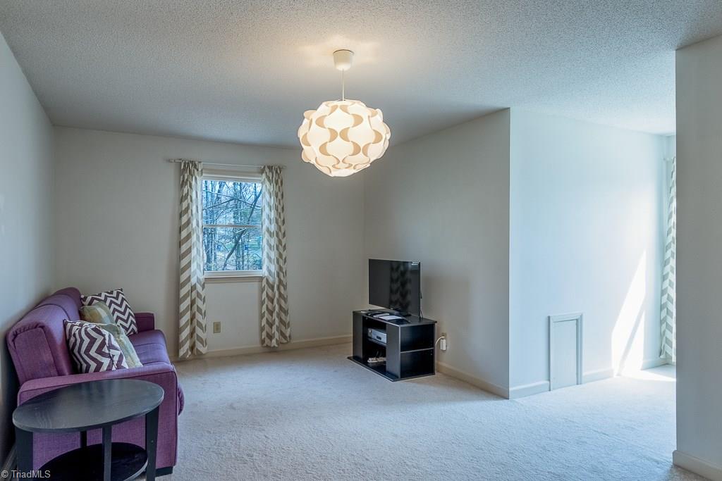 2611 Farmbrook Road Winston-Salem, NC 27103 - Photo 17 of 30 Upper level bedroom 2
