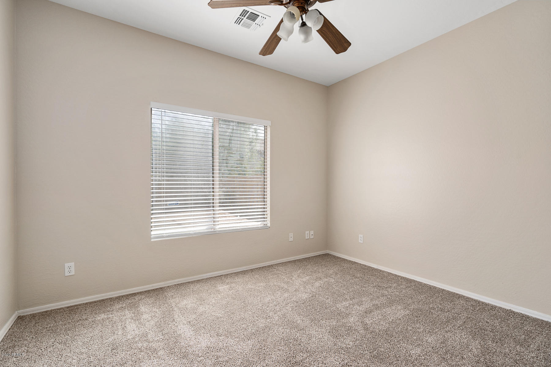 5425 West Apollo Road Laveen, AZ 85339 - Photo 11 of 26 012-5425WestApolloRoad-Phoenix-AZ-85339-