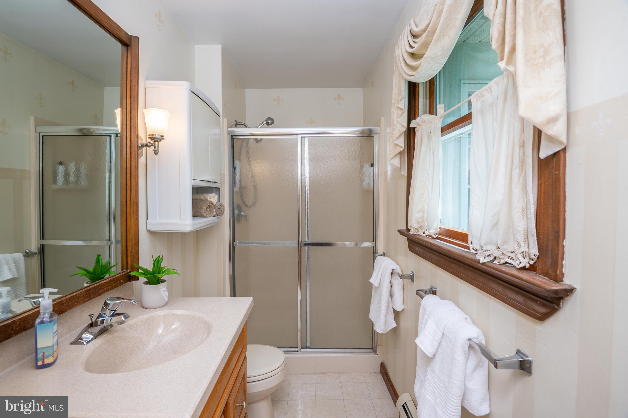 145 Creamery Road Elverson, PA 19520 - Photo 33 of 56 Master bath