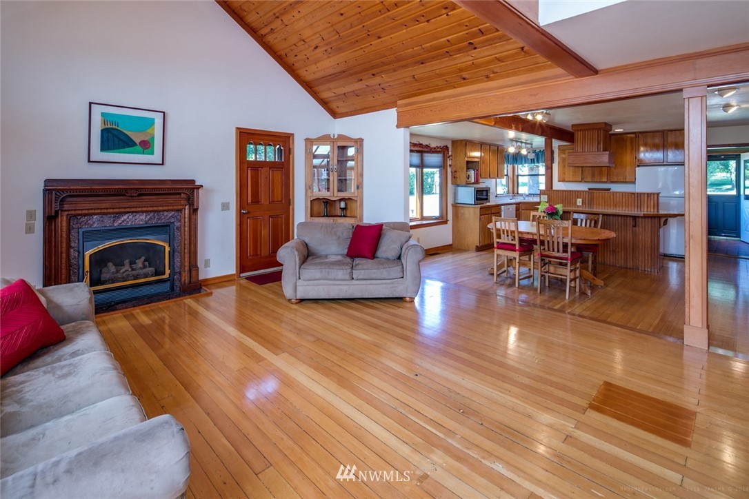 3838 Fort Bellingham Road Bellingham, WA 98225 - Photo 6 of 25 Gallery Image 6