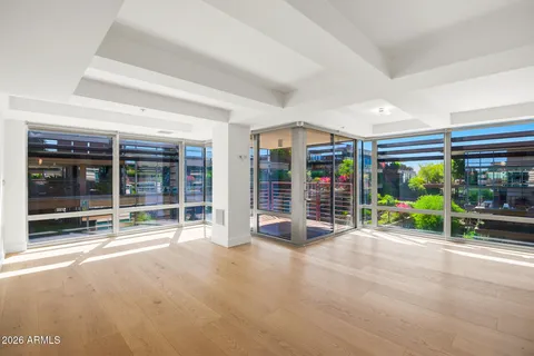$825,000 | 7131 East Rancho Vista Drive, Unit 6001, Scottsdale, AZ 85251