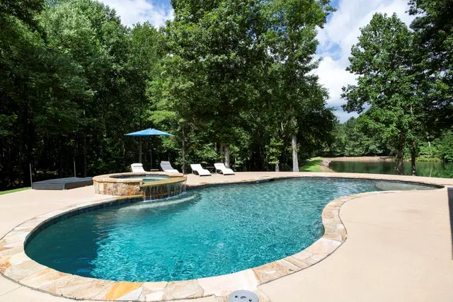 $1,350,000 | 3055 A Spring Hill Drive, Monroe, GA 30656