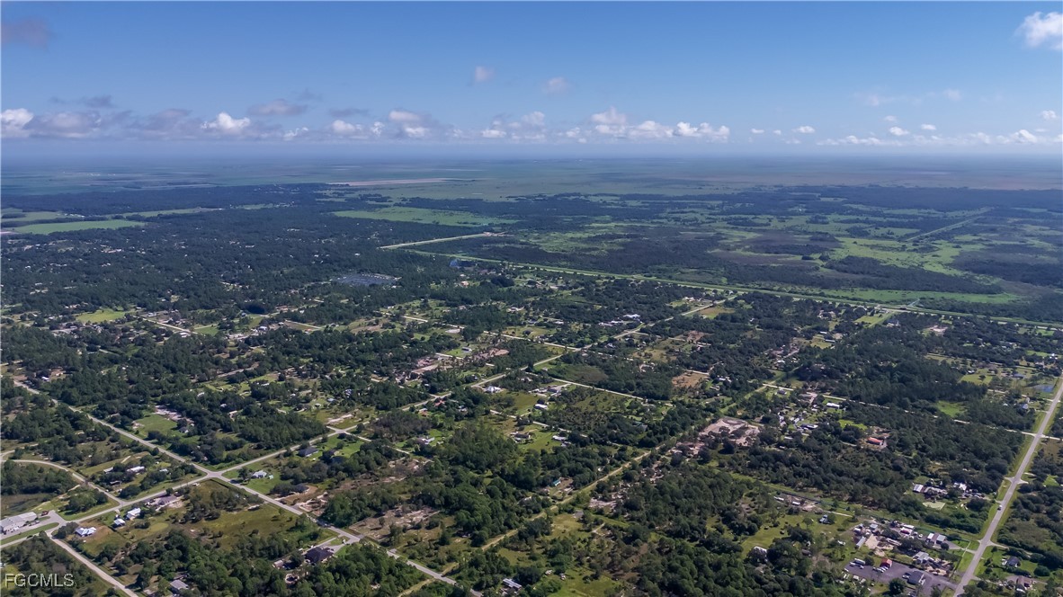 175 South Romero Street Clewiston, FL 33440 - Photo 18 of 19 a view of a big yard