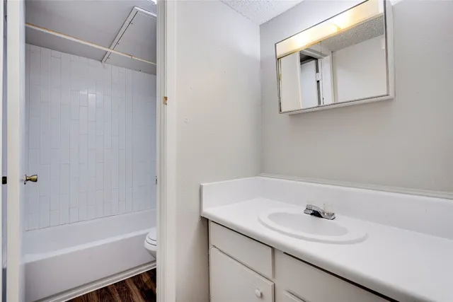 $750 | 311 East 31st Street, Unit 303A, Austin, TX 78705