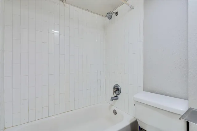 $750 | 311 East 31st Street, Unit 303A, Austin, TX 78705