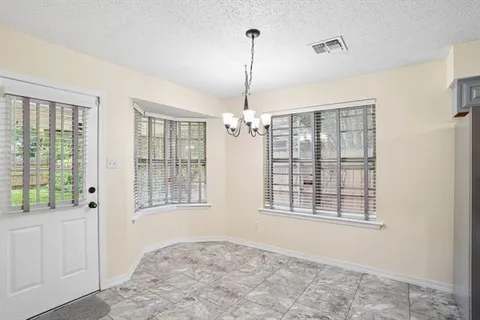 $335,000 | 635 Little Farms Avenue, River Ridge, LA 70123