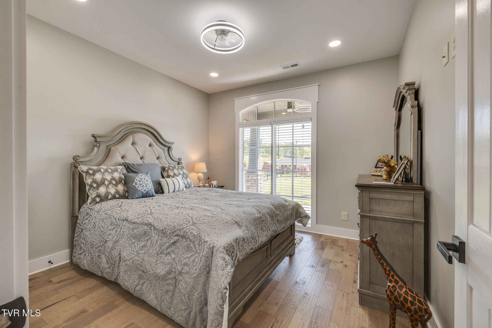 616 New Bethel Road Piney Flats, TN 37686 - Photo 21 of 54 023