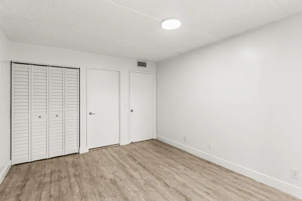 $210,000 | 507 Meadows Circle, Boynton Beach, FL 33436