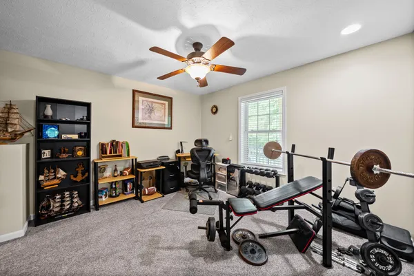 $550,000 | 1038 Phillip Drive, Portland, TN 37148