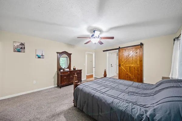 $550,000 | 1038 Phillip Drive, Portland, TN 37148