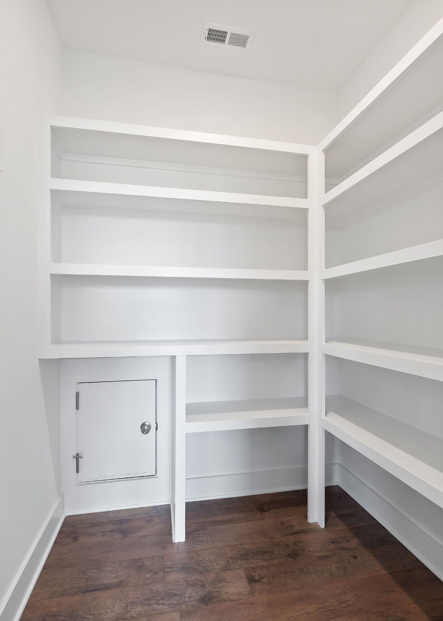 1095 Arch Cope Road Morrison, TN 37357 - Photo 13 of 29 a view of walk in closet with empty racks
