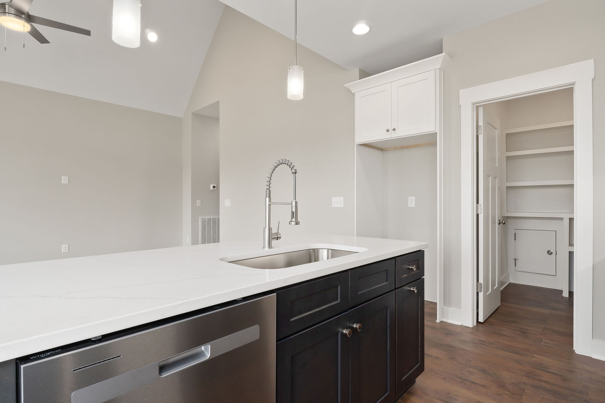 1095 Arch Cope Road Morrison, TN 37357 - Photo 10 of 29