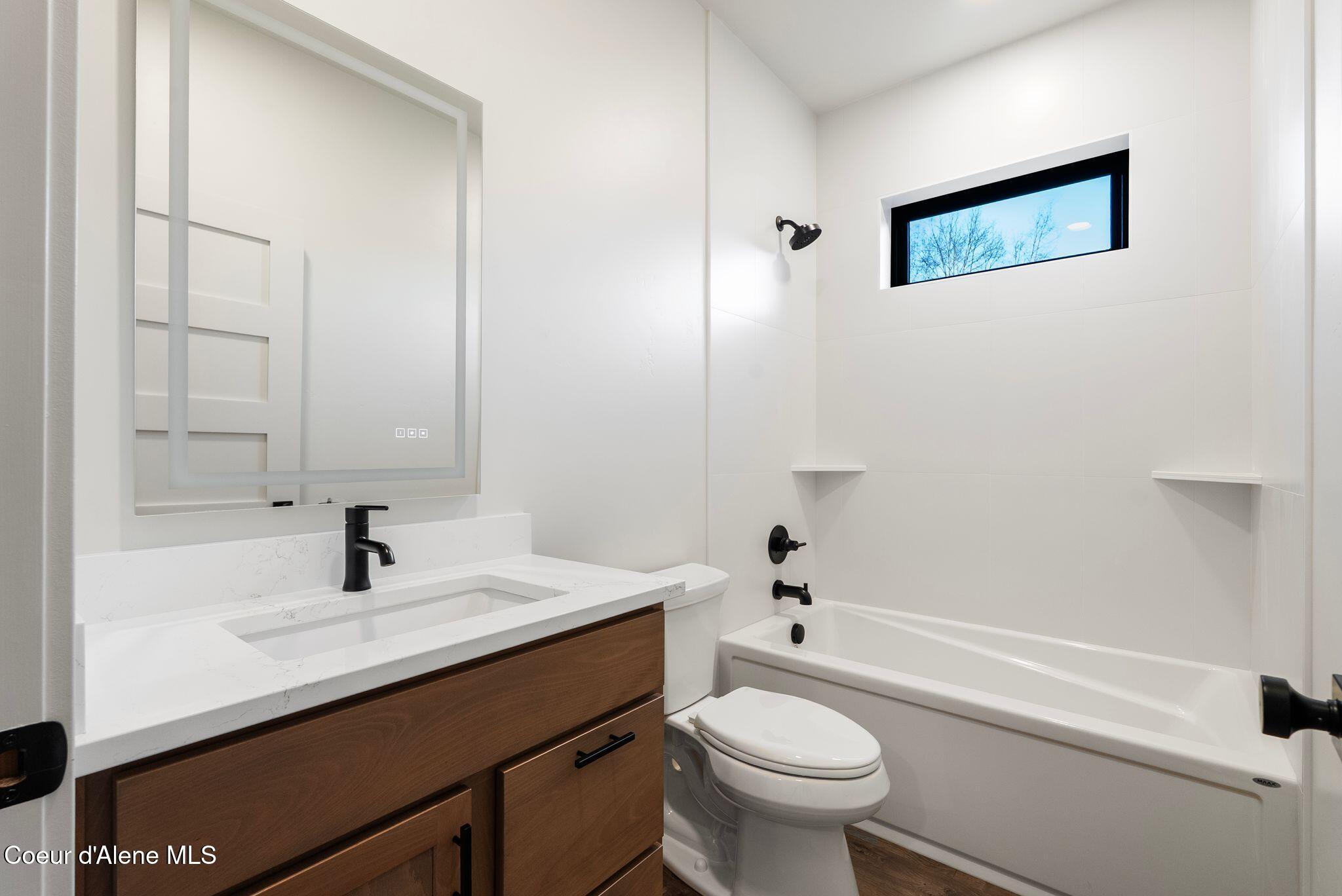 1721 Larch Street Sandpoint, ID 83864 - Photo 7 of 26 19_DSC04420