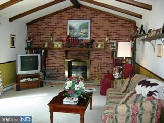 534 Sandy Ridge Road Doylestown, PA 18901 - Photo 4 of 6