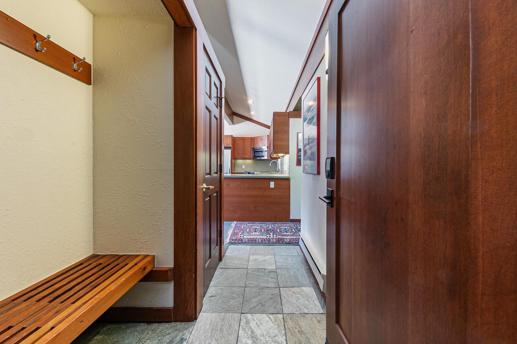 1581 Olympic Vly Road, Unit 3 Olympic Valley, CA 96146 - Photo 22 of 28