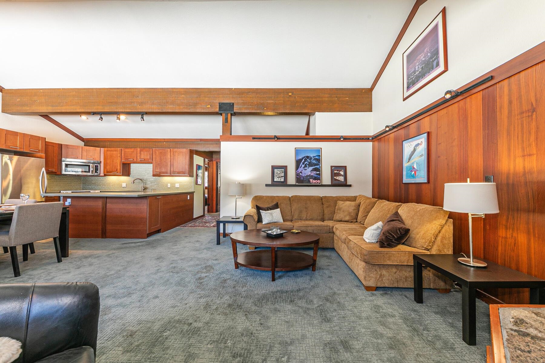 1581 Olympic Vly Road, Unit 3 Olympic Valley, CA 96146 - Photo 5 of 28 a living room with furniture and a potted plant