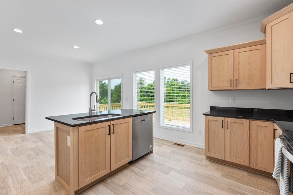 915 Levi Road Green Bay, VA 23942 - Photo 13 of 45 Gallery Image 13