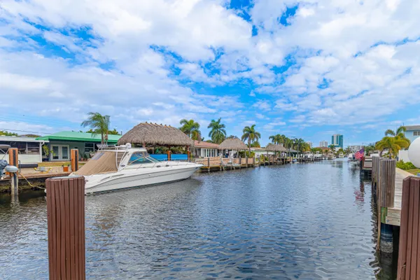 $7,800 | 2281 Southeast 11th Street, Pompano Beach, FL 33062