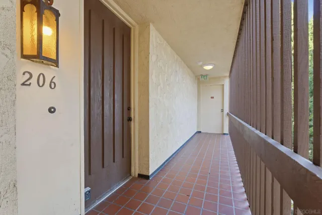 $870,000 | 6455 La Jolla Boulevard, Unit 206, La Jolla, CA 92037