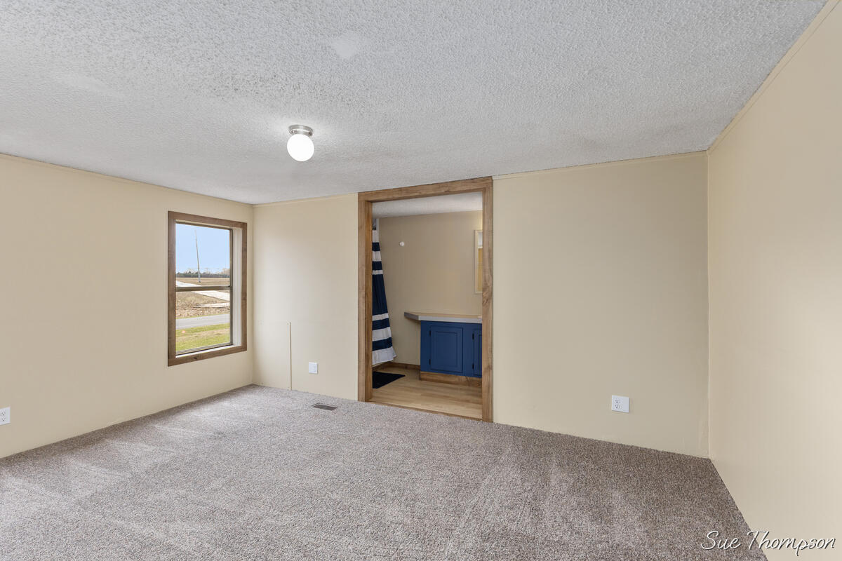 3216 Lakeside Drive Stanton, MI 48888 - Photo 12 of 25 3216-Lakeside_012