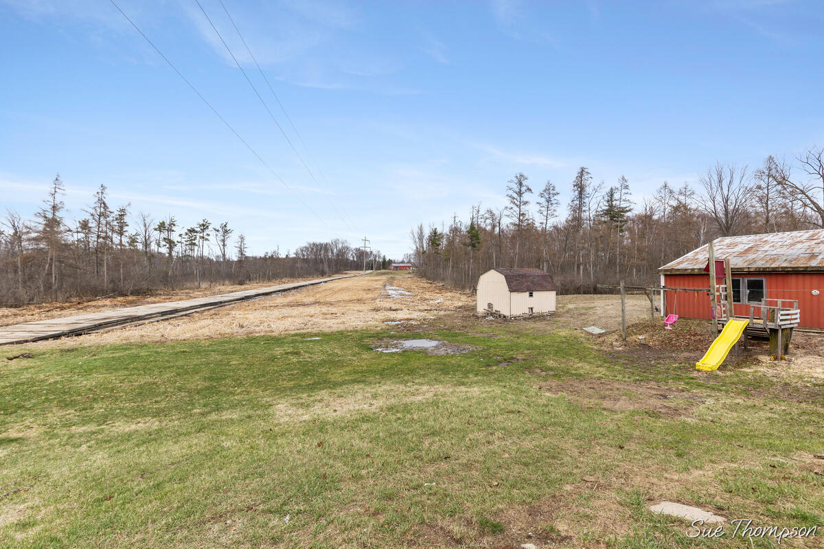 3216 Lakeside Drive Stanton, MI 48888 - Photo 20 of 25 3216-Lakeside_020
