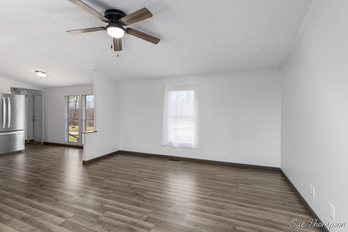 3216 Lakeside Drive Stanton, MI 48888 - Photo 6 of 25 3216-Lakeside_006