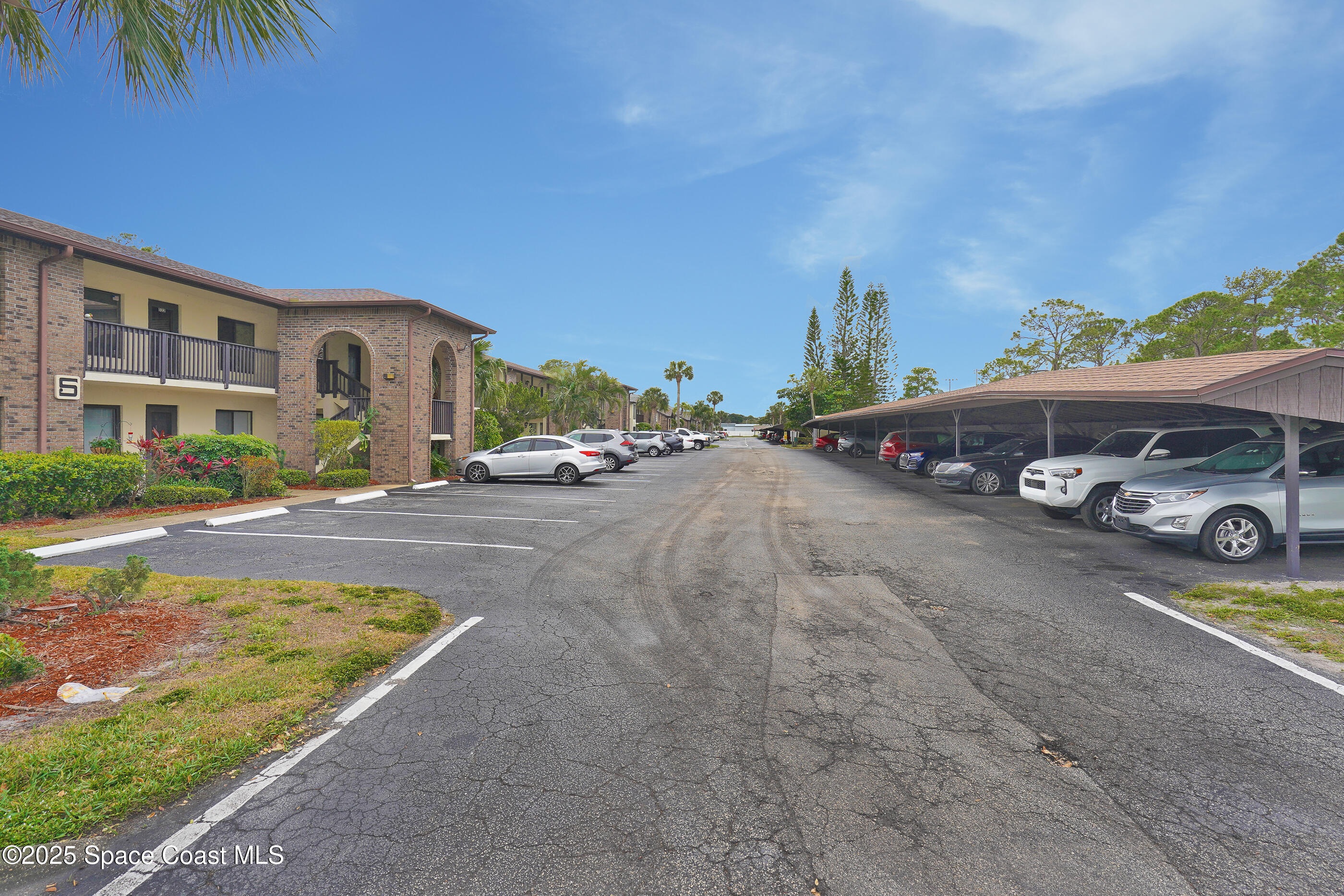 1515 Huntington Lane, Unit 514 Rockledge, FL 32955 - Photo 3 of 28 1515 Huntington Ln #514-3