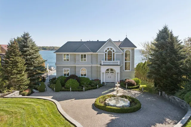 $8,000,000 | 1 Channel Road, South Portland, ME 04106