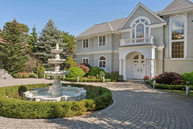 $8,000,000 | 1 Channel Road, South Portland, ME 04106