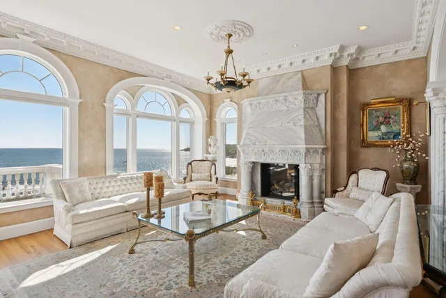 $8,000,000 | 1 Channel Road, South Portland, ME 04106