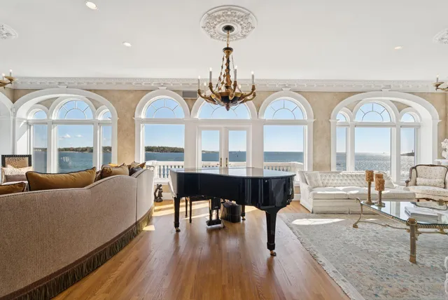 $8,000,000 | 1 Channel Road, South Portland, ME 04106