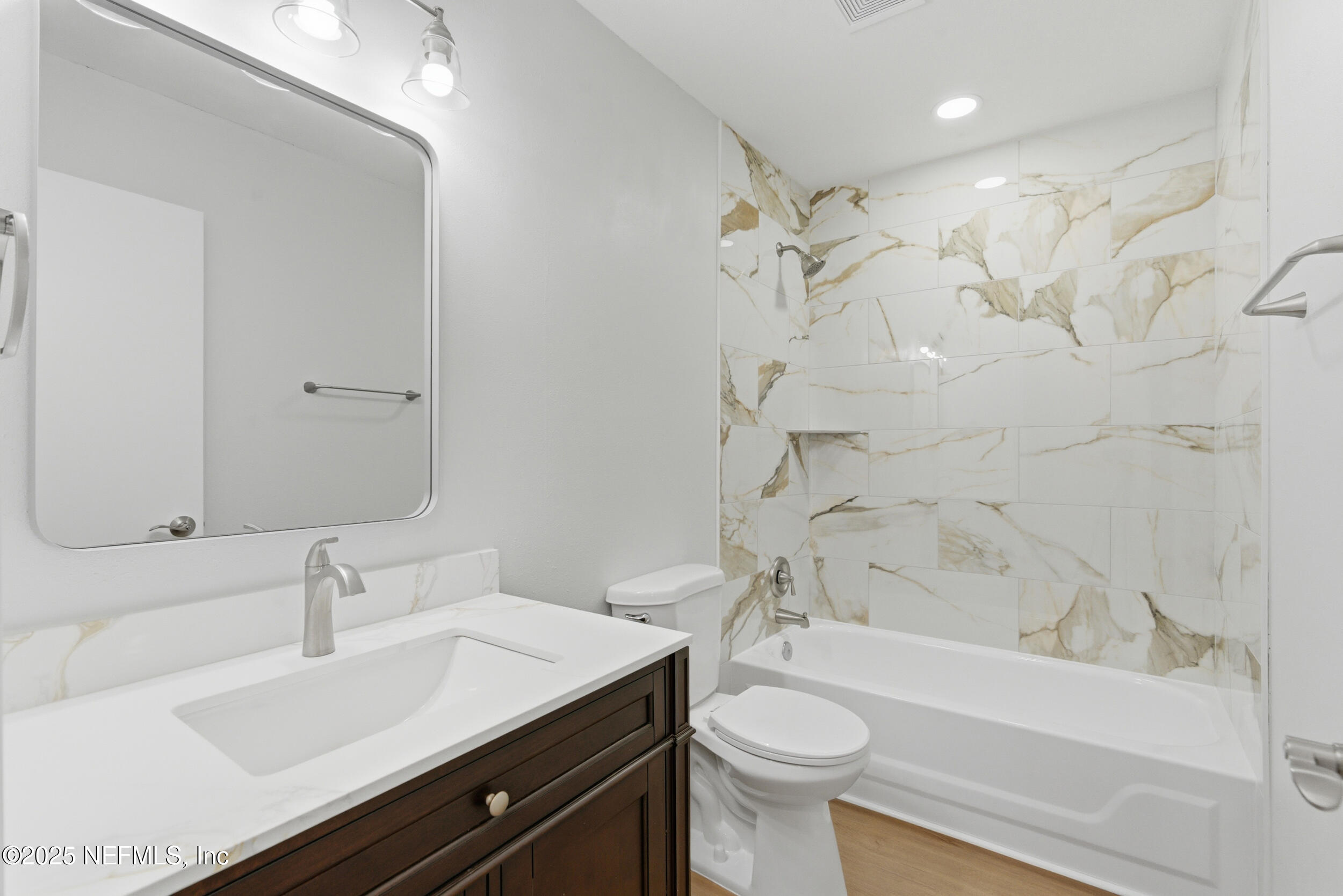 10800 Old St Augustine Road, Unit 306 Jacksonville, FL 32257 - Photo 17 of 27 homeprimemedia-16