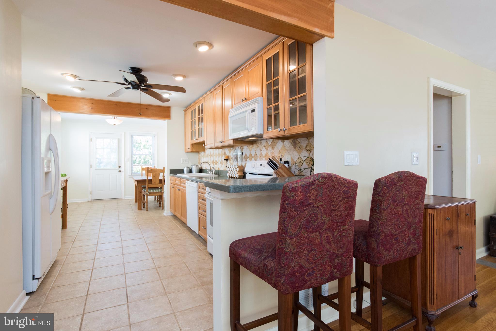 2208 Turkey Point Road Baltimore, MD 21221 - Photo 8 of 27 Kitchen