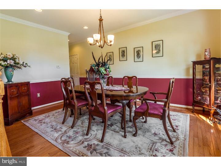 7 Ridgeview Road Delran, NJ 08075 - Photo 5 of 25 Dining Room