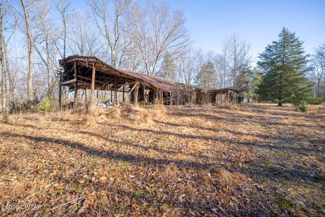 $319,900 | 376 B And G Lane, Huntingdon, TN 38344