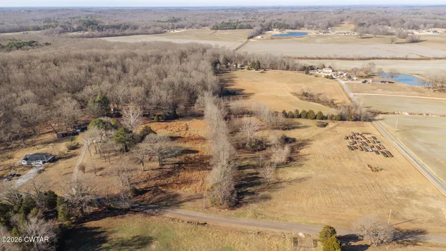 $319,900 | 376 B And G Lane, Huntingdon, TN 38344