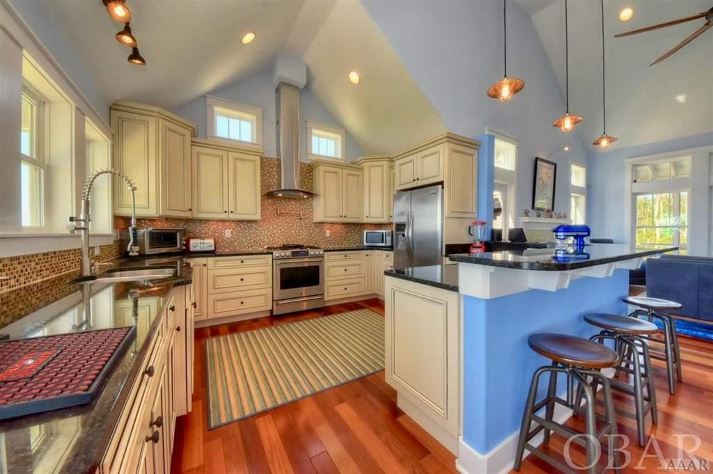 1231 Waterlily Road Coinjock, NC 27923 - Photo 12 of 36 Chef's Kitchen