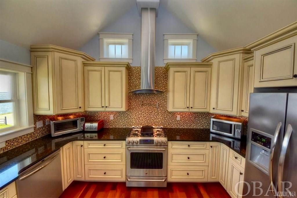 1231 Waterlily Road Coinjock, NC 27923 - Photo 13 of 36 Gas Range/Oven