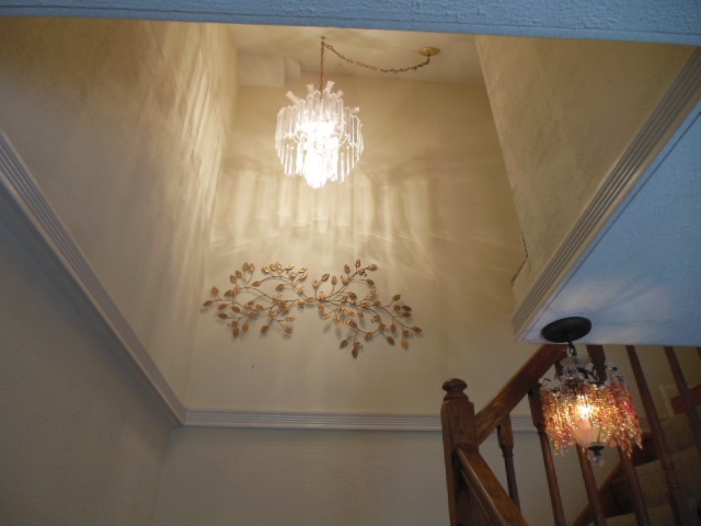 3918 Abbotsford Road Rockford, IL 61107 - Photo 22 of 25 a view of a chandelier in hallway