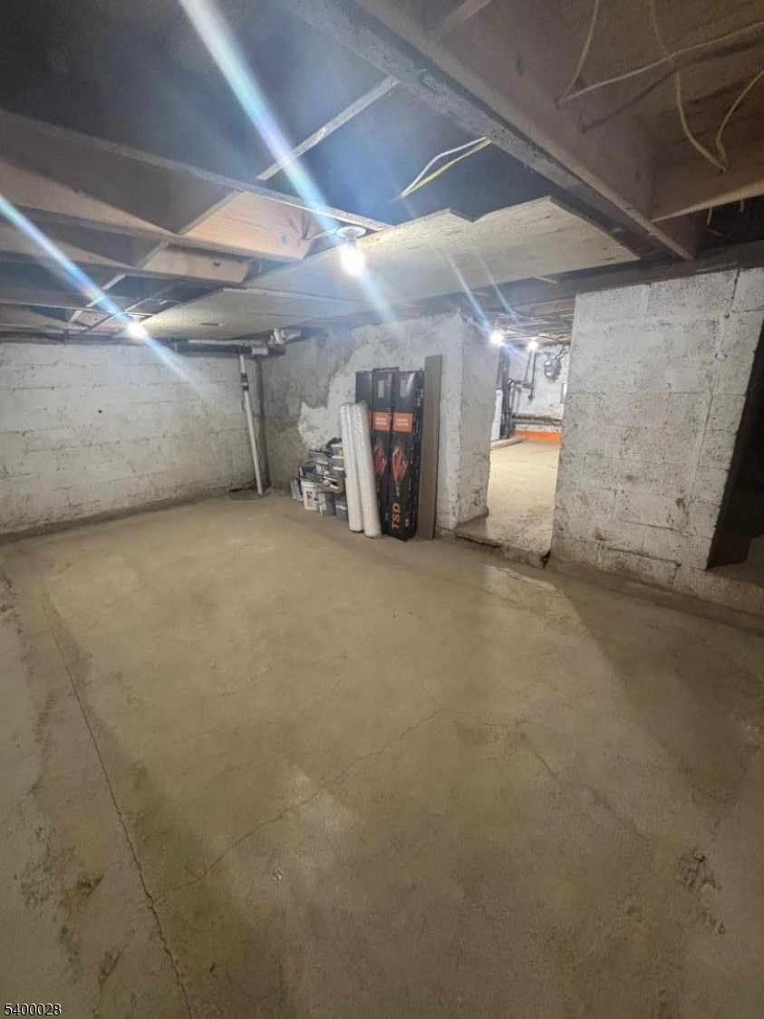 83 Arch Street Butler, NJ 07405 - Photo 16 of 19