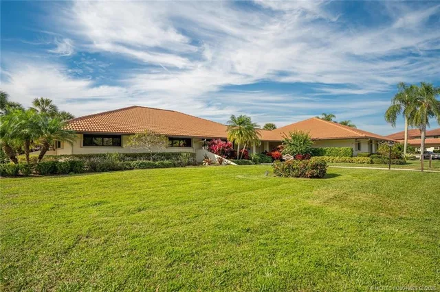 a view of an outdoor space yard and entertaining space