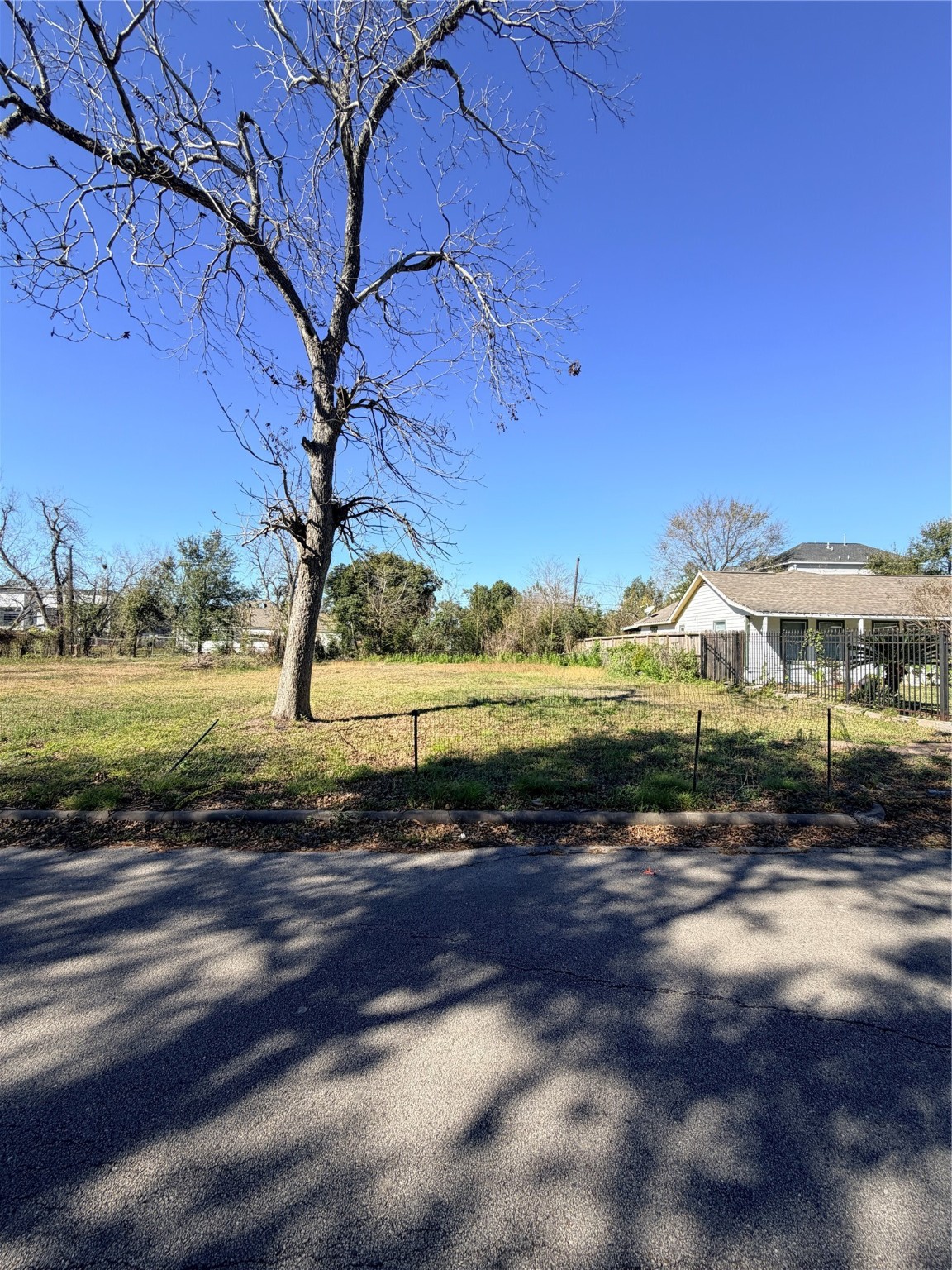 a view of a yard with an outdoor space