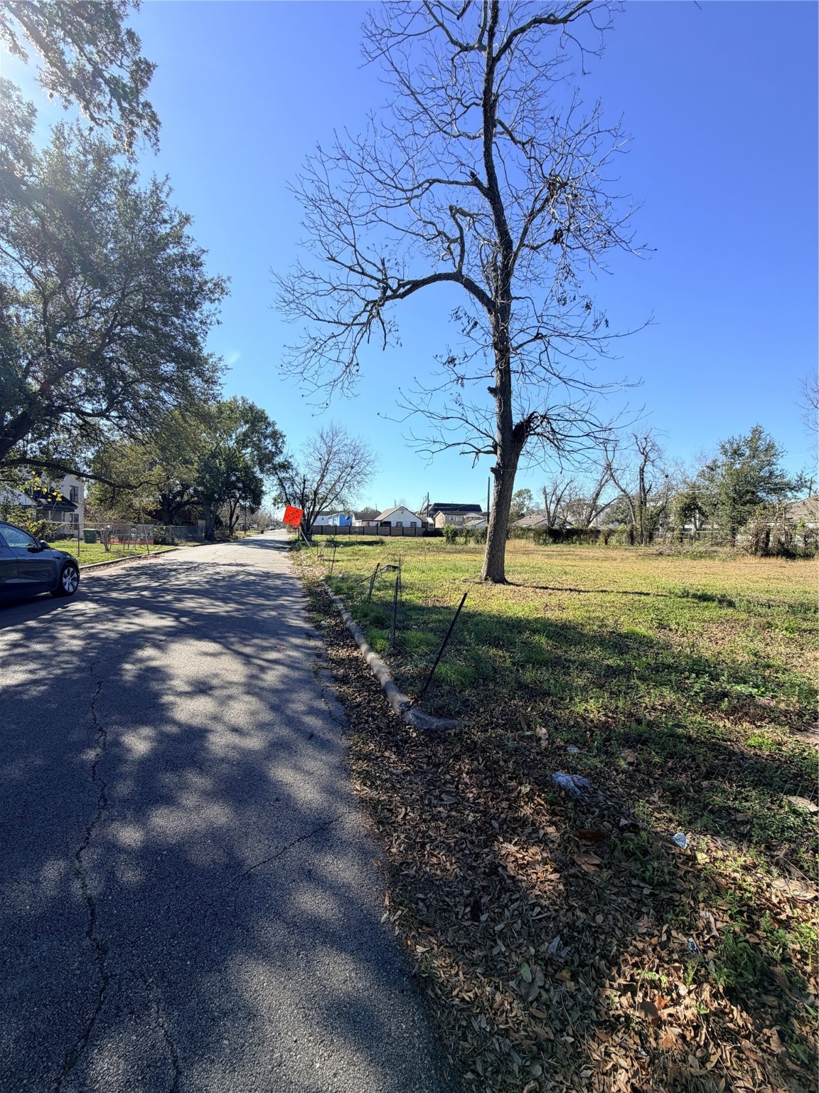 6632 Burkett Street Houston, TX 77021 - Photo 2 of 5 a view of an outdoor space with a lake view