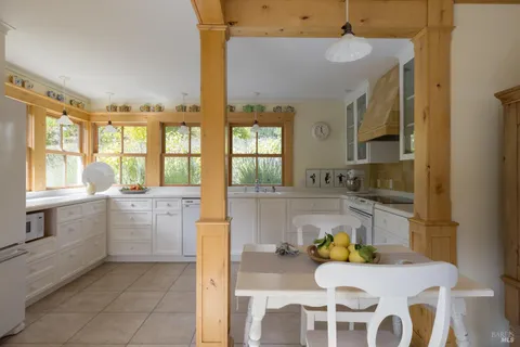 $3,995,000 | 6640-6572 Sonoma Mountain Road, Santa Rosa, CA 95404