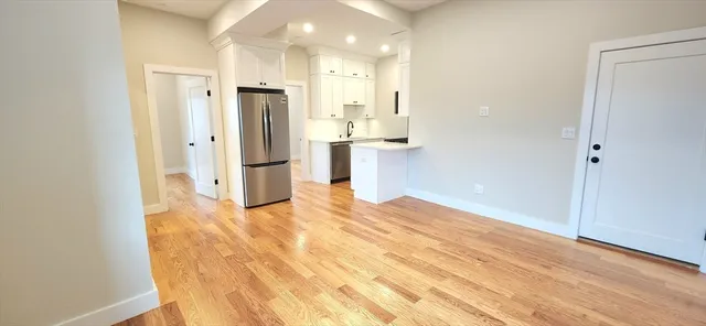 $2,800 | 58 Lubec Street, Unit 8, Boston, MA 02128