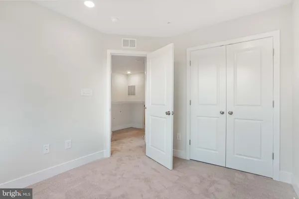 $379,900 | 252 Waterstone Road, Essex, MD 21221