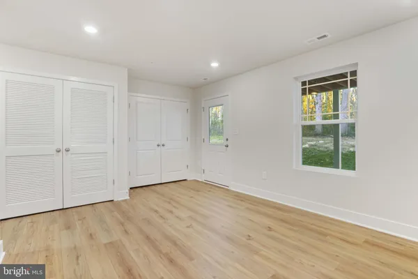 $379,900 | 252 Waterstone Road, Essex, MD 21221