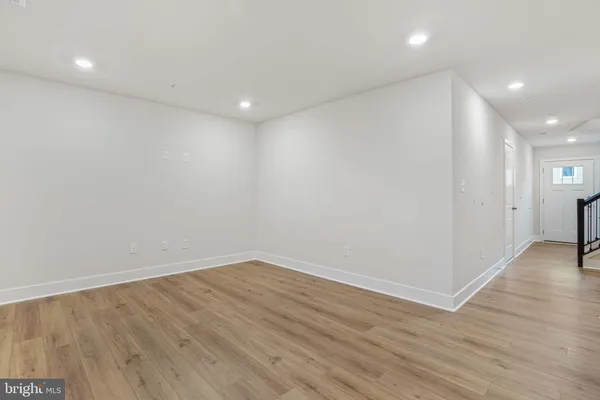 $379,900 | 252 Waterstone Road, Essex, MD 21221