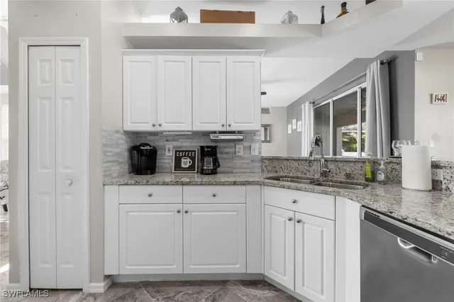 $2,550 | 2616 Southwest 29th Avenue, Cape Coral, FL 33914