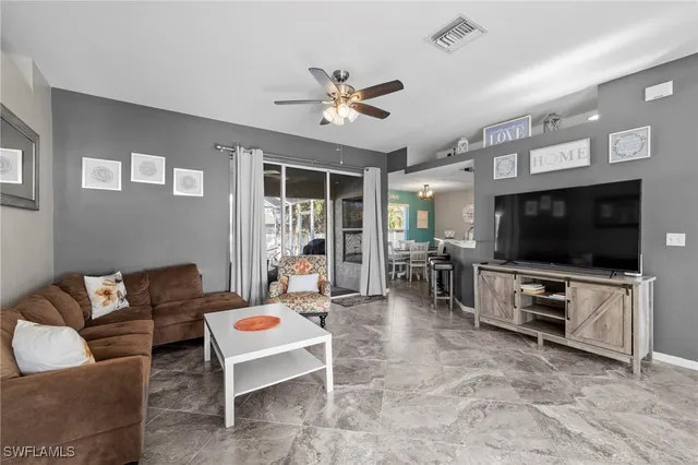 $2,550 | 2616 Southwest 29th Avenue, Cape Coral, FL 33914